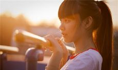 自己掌握的命运——掌心下方可印证的手相手纹弧线特征