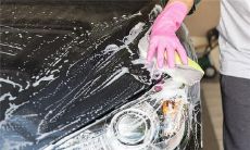 拥有神奇思维的梦想者,记录下梦中自己被毛茸茸猫咪琢磨舔着,让你感到神奇又充实的人生启示