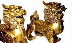 正确的骏马摆件摆放方式对风水有影响:摆在桃花位上有助于提升爱情运势