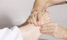 梦见穿着黑裤子是什么意思