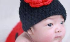 金字旁的字女孩名字11笔