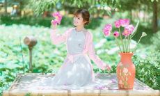 生性浪漫的女人手相感情线怎么看?