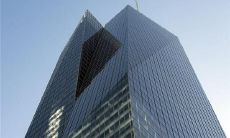 梦见父亲还在世是什么意思