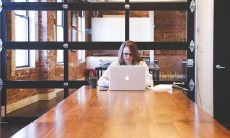 梦见母亲剪头发