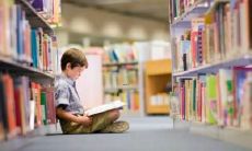 梦见穿别人的旧鞋子