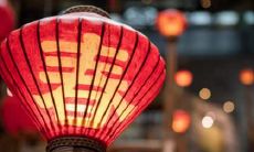 2020年鼠年正月初七出生的女孩取名五行缺土起名吉祥字