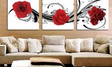 五行属水客厅适合挂什么画?