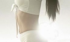 痣的位置与命运-女人肚脐上有痣代表什么寓意