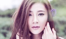 痣的位置与命运-女人嘴唇上有痣有什么意义