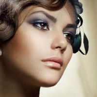 表面到生活的分析，是有举重的男人吗？