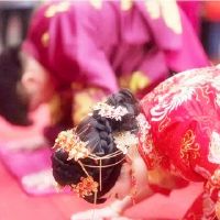 贫穷的女性婚姻