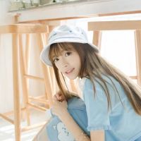 生活，充满悲剧