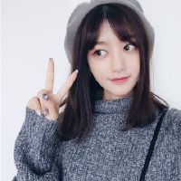 成千上万的宠物,天生就像一个与上帝的十二生肖女孩