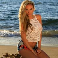 我不喜欢社会星座，我只住在自己的世界里，我不想被打扰