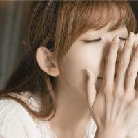 我喜欢欺骗人们的感情。