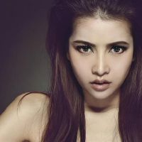 谎言说滴水没有泄露，躺在三个主要的星座上，这让人们感到真实和假！