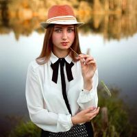 恋爱中有一个严肃的神圣星座，三个视图非常积极，不可能接受另一半的缺陷。