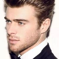 每个学生都看到不同的特征不同的命运