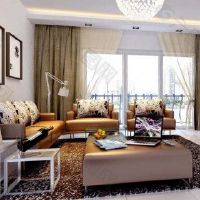 鱼缸放置在门廊中。