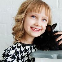 2022男孩出生在母亲节的名字上,五行是什么?