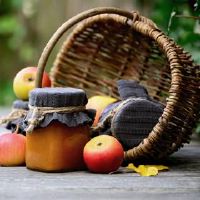 2022年，月历在5月，诞生的第八年，男孩，五个要素，缺乏土壤，有意义的名字