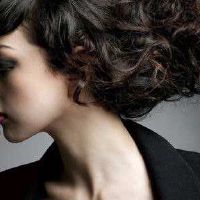 什么颜色的汽车适合山地火灾的人