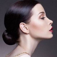 脸上的女人有什么快乐的年龄？