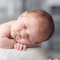 初生婴儿取名字