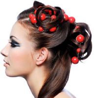 三个或两个六钱妇女的婚姻是好的