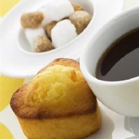 谈论纸上的士兵似乎非常聪明,但三个主要的星座非常含糊。他们经常犯错误。