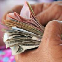 女人发横财的预兆梦
