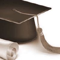 八字命理分析：文凭高矮运势决策