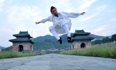 在梦中遇见一位长袍道士的奇妙经历