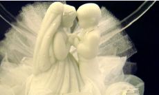 在睡梦中与陌生同行者相遇:一个神秘而令人深思的梦境体验