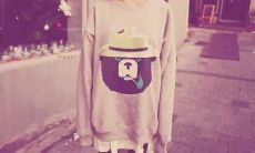 在梦中遇到一位慈祥的老太太，她帮我测算手相并解读未来的预示！