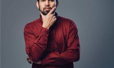 探寻女性手相之美:描绘细腻柔美、线条流畅清晰的女人手相艺术之悦