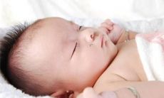 震惊全球的神秘女孩在使用神秘韩国名字引爆网络热议