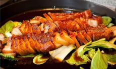 做梦梦到获得化妆品意味着什么？