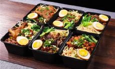 做梦梦见洗碗筷，象征着什么含义？