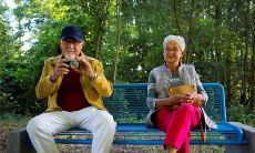 在梦中遭遇自己前往墓地之旅：梦境探究和解读