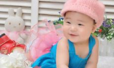 曹析悦是一名女孩，你认为这个名字适合她吗？她是个宝宝，可爱动人，就像一只小虎