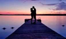 详细剖析丁酉日柱女命婚姻状况：注重细节分析，包罗万象