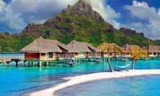 在风水学中，鸡叫的时辰有何深刻含义？在晚上鸡叫是否真的不吉利？