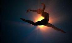 周公解梦：深入解读梦境中的自我疾病现象，探究梦见自己生病的意义和隐含信息！