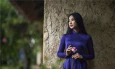 在梦中见到河水倒流，预示着什么？