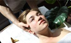 梦见在别人屋里撒尿