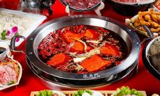 梦见又丑又黑的女人