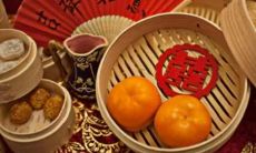 出去相亲会主动提出AA的星座男