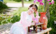 不能生孩子的女人面相 耳朵发黑