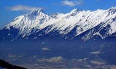 2020年农历闰四月十一日出生五行属水女孩名字